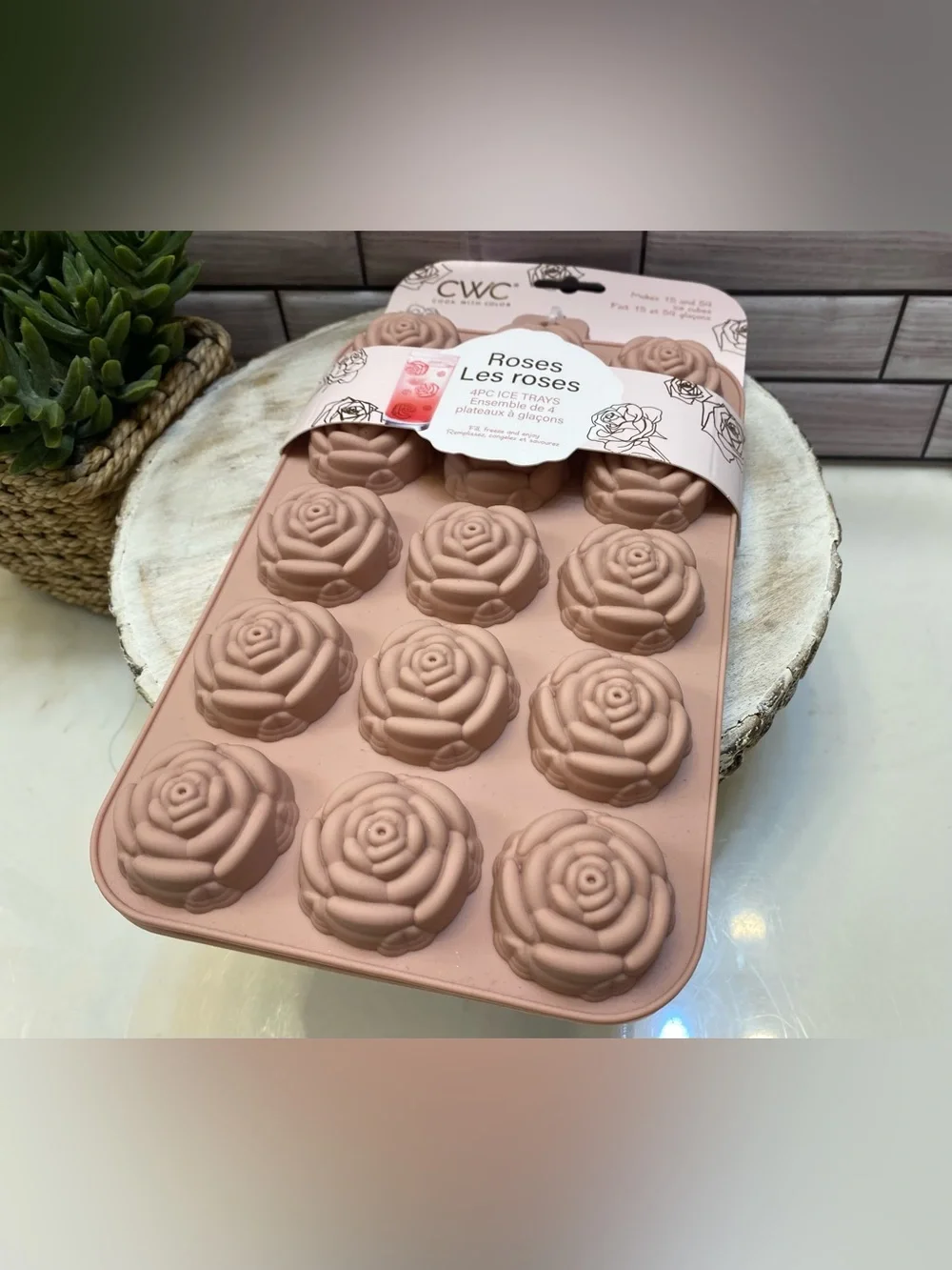 CWC ❤️Beautiful Roses shaped 4PC Ice Trays  mold BPA Free DIY NWT